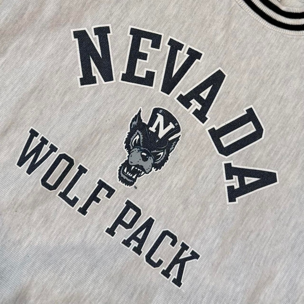 Champion Reverse Weave Heavyweight Nevada Wolf Pack Sweatshirt Adult Size Medium